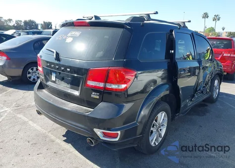 2016 Dodge Journey Sxt z USA, uszkodzony, nr VIN 3C4PDCBG0GT127374